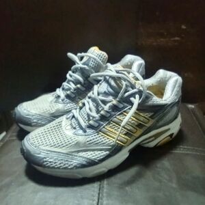 Adidas Torsion Gray and Gold Athletic Sneakers